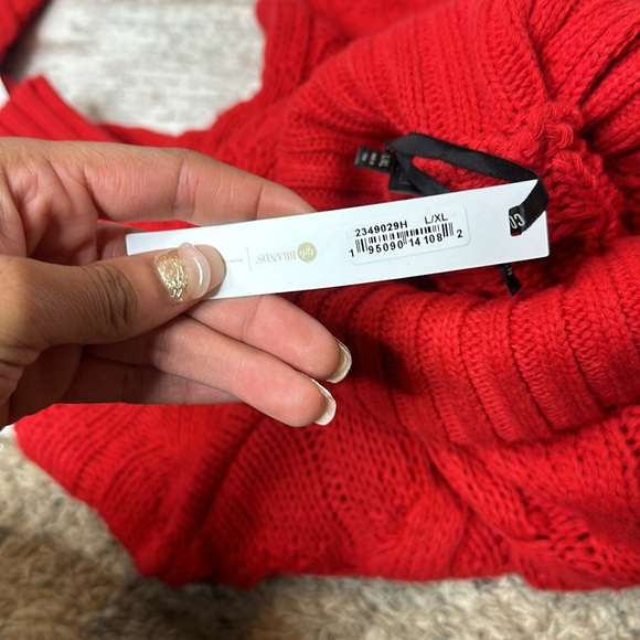 Coco & Carmen Viola Cable Knit Turtleneck Sweater Size L/XL NWT - Picture 3 of 6